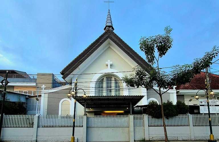 Lebih dari Sekadar Tempat Ibadah, Inilah Kisah di Balik Berdirinya Gereja Bunda Maria Garut